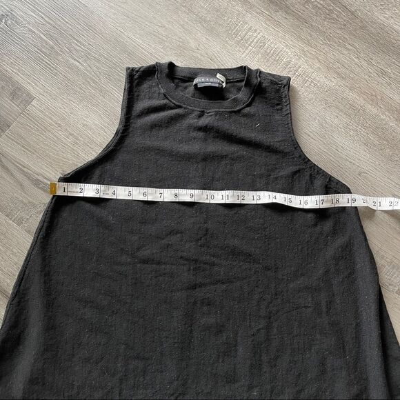 ALICE AND OLIVIA Karma Crewneck High-low Tank - Picture 9 of 10